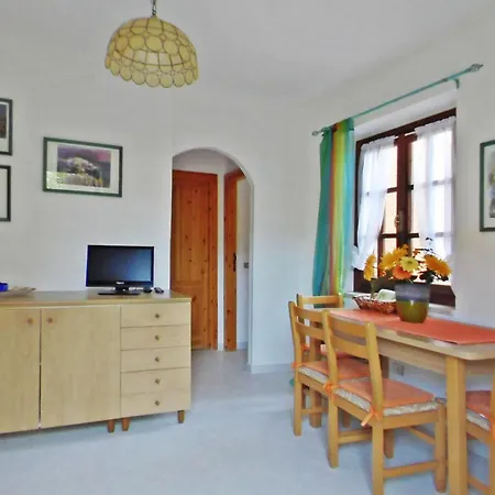 2i-beach House With Veranda *