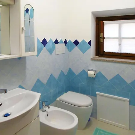 2i-beach House With Veranda